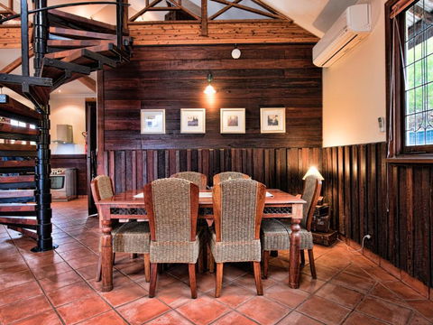 Oak Tree Barn Bridgetown - Accommodation Brunswick Heads 1