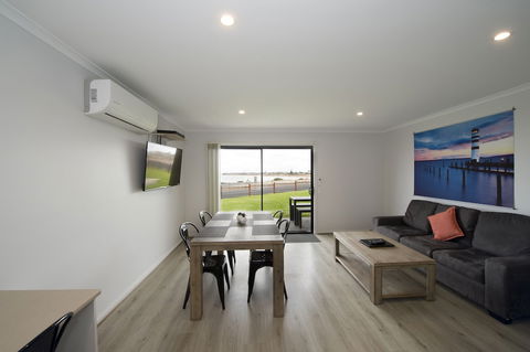 BIG4 Breeze Holiday Park â€“ Port Hughes - Accommodation Brunswick Heads 3
