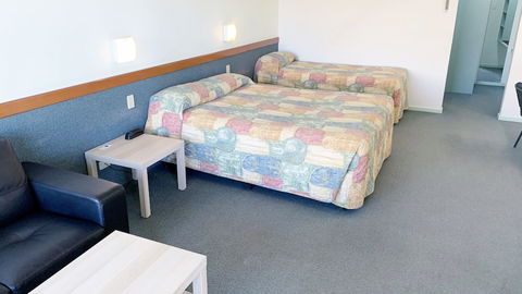 Geraldton Motor Inn - Accommodation Brunswick Heads 4