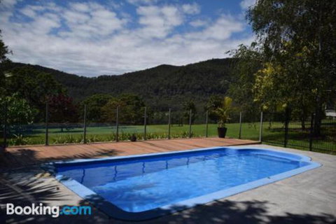 Whispers At Cedar Grove - Accommodation Brunswick Heads 2