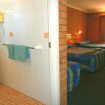 Aaron Inn Motel - Accommodation Brunswick Heads 2