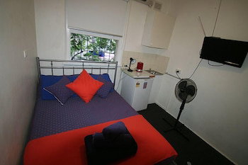 Zing Backpackers - Accommodation Brunswick Heads 1