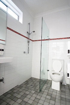 Zing Backpackers - Accommodation Brunswick Heads 5