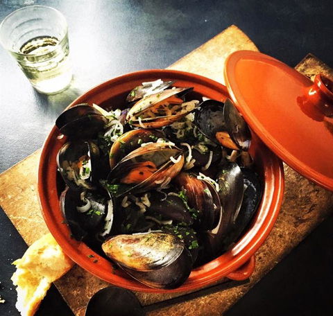 Chez Olivier Le Bistro - Accommodation Brunswick Heads 8