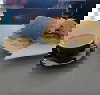 Klik - cafe-breakfast-lunch