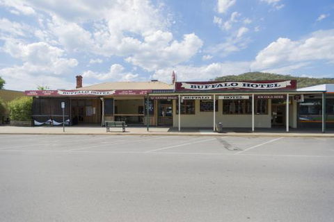 The Buffalo Hotel - Accommodation Brunswick Heads 0