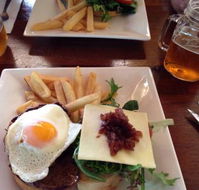 Glenrowan Hotel - Accommodation Brunswick Heads