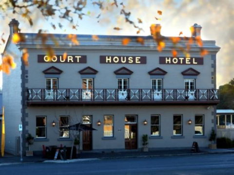 The Courthouse Hotel Bistro - Accommodation Brunswick Heads 0