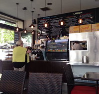 EAT CAFE - Accommodation Brunswick Heads