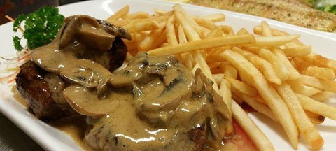 Da Ricardo's - Accommodation Brunswick Heads 0