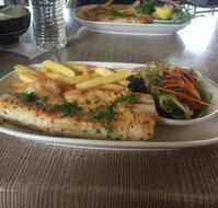 Fishermans Wharf Seafoods - Accommodation Brunswick Heads