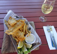 Ettalong Beach Hotel - Accommodation Brunswick Heads