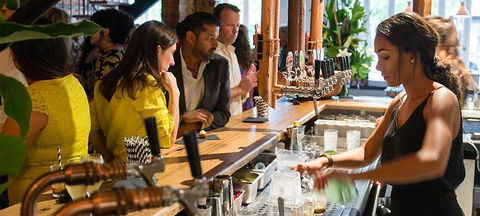 Victoria Hotel Bistro - Accommodation Brunswick Heads 1