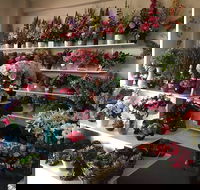 A Classy Touch Forbes Florist - Accommodation Brunswick Heads