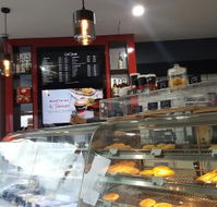 Michels Patisserie Springwood - Accommodation Brunswick Heads