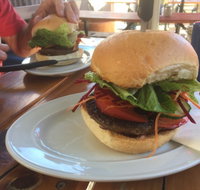 Mart's Cafe - Accommodation Brunswick Heads