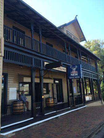 The Royal Hotel - Accommodation Brunswick Heads 0