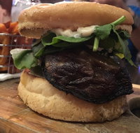 Kiama Inn Hotel - Accommodation Brunswick Heads