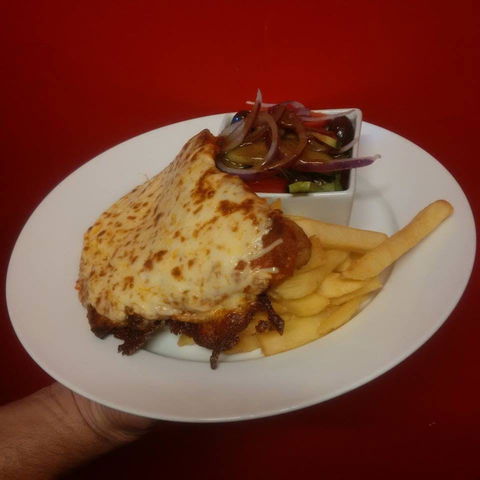 Fontains Pizza - Accommodation Brunswick Heads 0