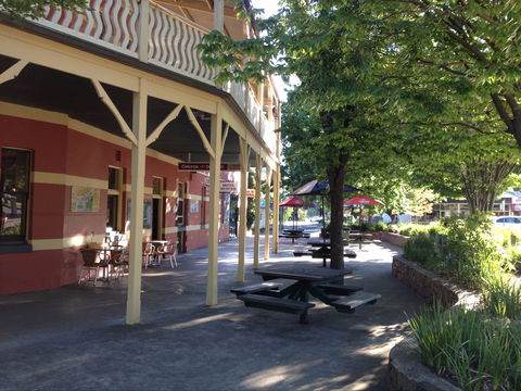 Alpine Hotel Bright - Accommodation Brunswick Heads 0