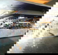 Le Cirque Fine Foods - Docklands - Accommodation Brunswick Heads