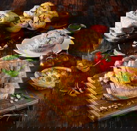 Pie Face - Potts Point - Accommodation Brunswick Heads