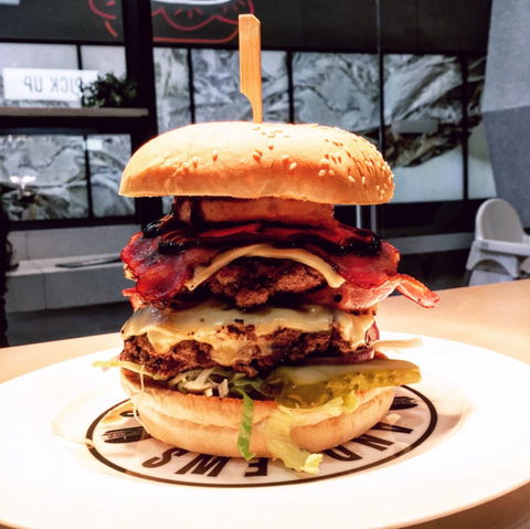 Andrew's Hamburgers - Albert Park - Accommodation Brunswick Heads 0
