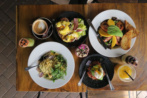 Chef's Palette - Eastwood - Accommodation Brunswick Heads 0