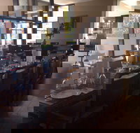 Maharaja's Lakeside - Accommodation Brunswick Heads