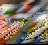 Oscar's Table - Accommodation Brunswick Heads