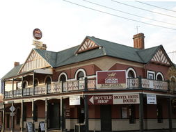 Rutherglen Restaurants and Takeaway Accommodation Brunswick Heads Accommodation Brunswick Heads
