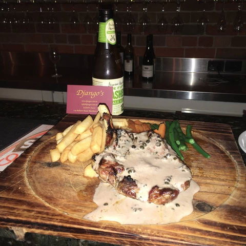 Django's - Accommodation Brunswick Heads 0