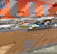 Canterbury Garden Cafe Lounge  Sandwich Bar - Accommodation Brunswick Heads