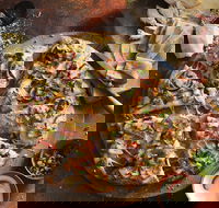 Domino's - Broadbeach - Accommodation Brunswick Heads