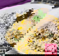 Red Rooster - Mascot - Accommodation Brunswick Heads