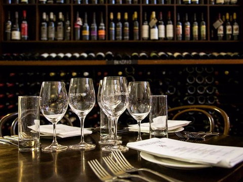 Wine Bank On View - Accommodation Brunswick Heads 1