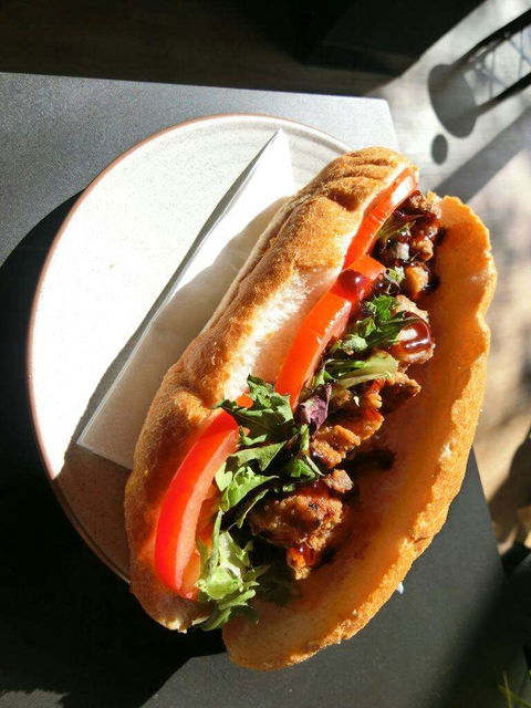 X WORD - Accommodation Brunswick Heads 0