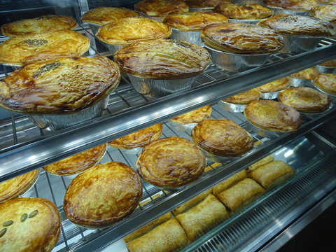 Gum Tree Pies - Accommodation Brunswick Heads 2