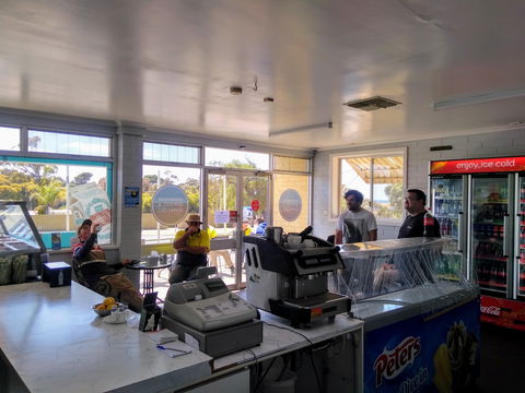 Ardrossan Seafood And Schnitzels - Accommodation Brunswick Heads 2