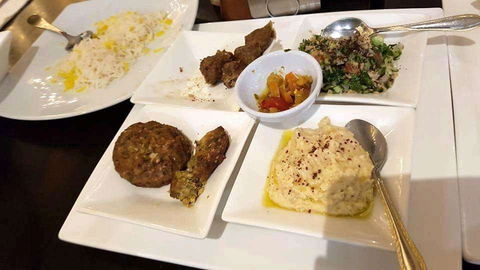 The Persian Restaurant - Accommodation Brunswick Heads 0