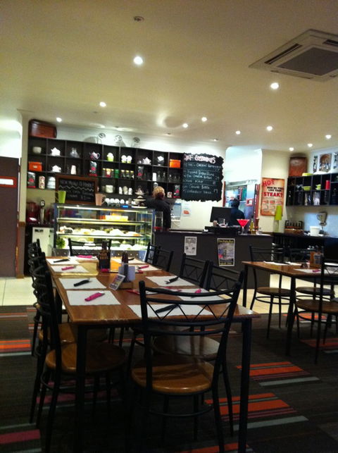 Queensland National Hotel - Accommodation Brunswick Heads 4