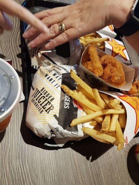 Carl's Jr - Accommodation Brunswick Heads 0