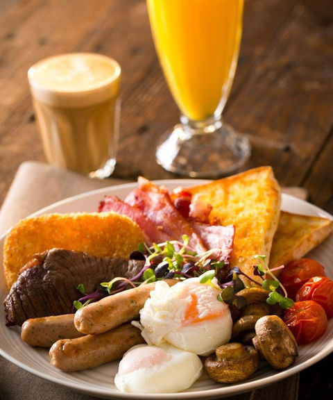 The Coffee Club - Essendon - Accommodation Brunswick Heads 0