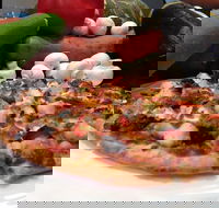 Gusto's Gourmet Pizza  Pasta - Bardon - Accommodation Brunswick Heads