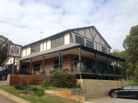 Vernon Arms Tavern - Accommodation Brunswick Heads 0