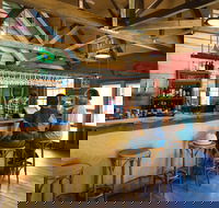Tannin Restaurant at the Tarkine Tavern - Accommodation Brunswick Heads