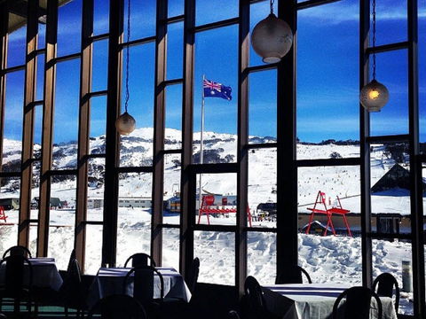 The Overflow Bar - Accommodation Brunswick Heads 1