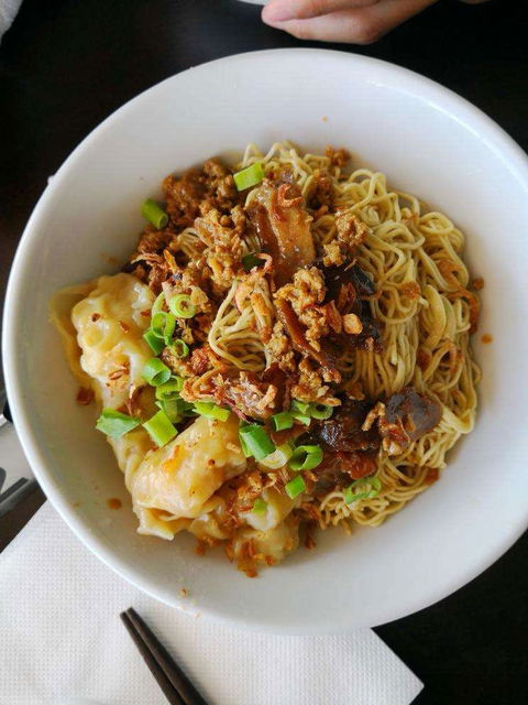 Two Hand Noodle Shop - Accommodation Brunswick Heads 0