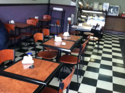 Uncle Louie's Cafe - Accommodation Brunswick Heads 0