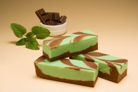 Mogo Fudge And Ice Cream /  Courtyard Cafe / Lots Of Lollies Mogo - Accommodation Brunswick Heads 1